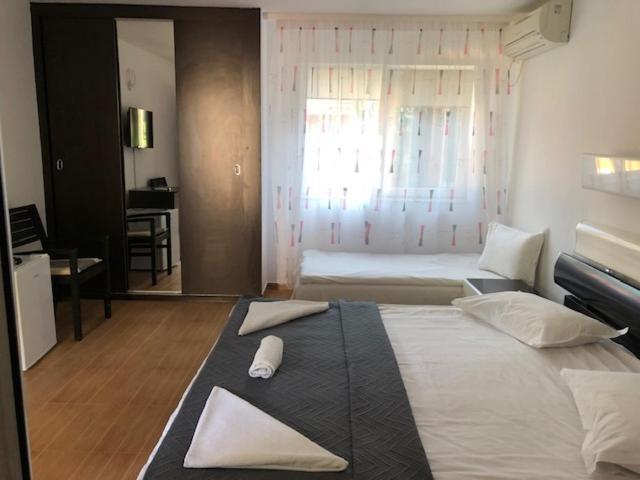 Suzana Garden Hotel Venus Exterior photo